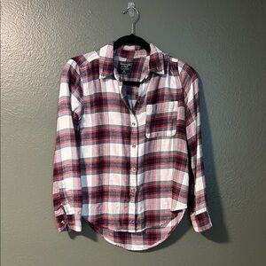 Abercrombie and Fitch XS Plaid Button-Up Shirt